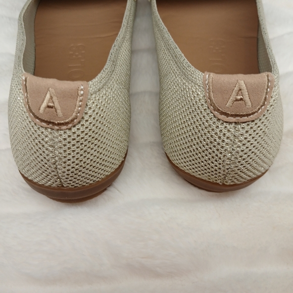 Aerosoles Women’s Size 8 Sparkle Knit Loafers Beige Gold NWOT - Picture 12 of 12